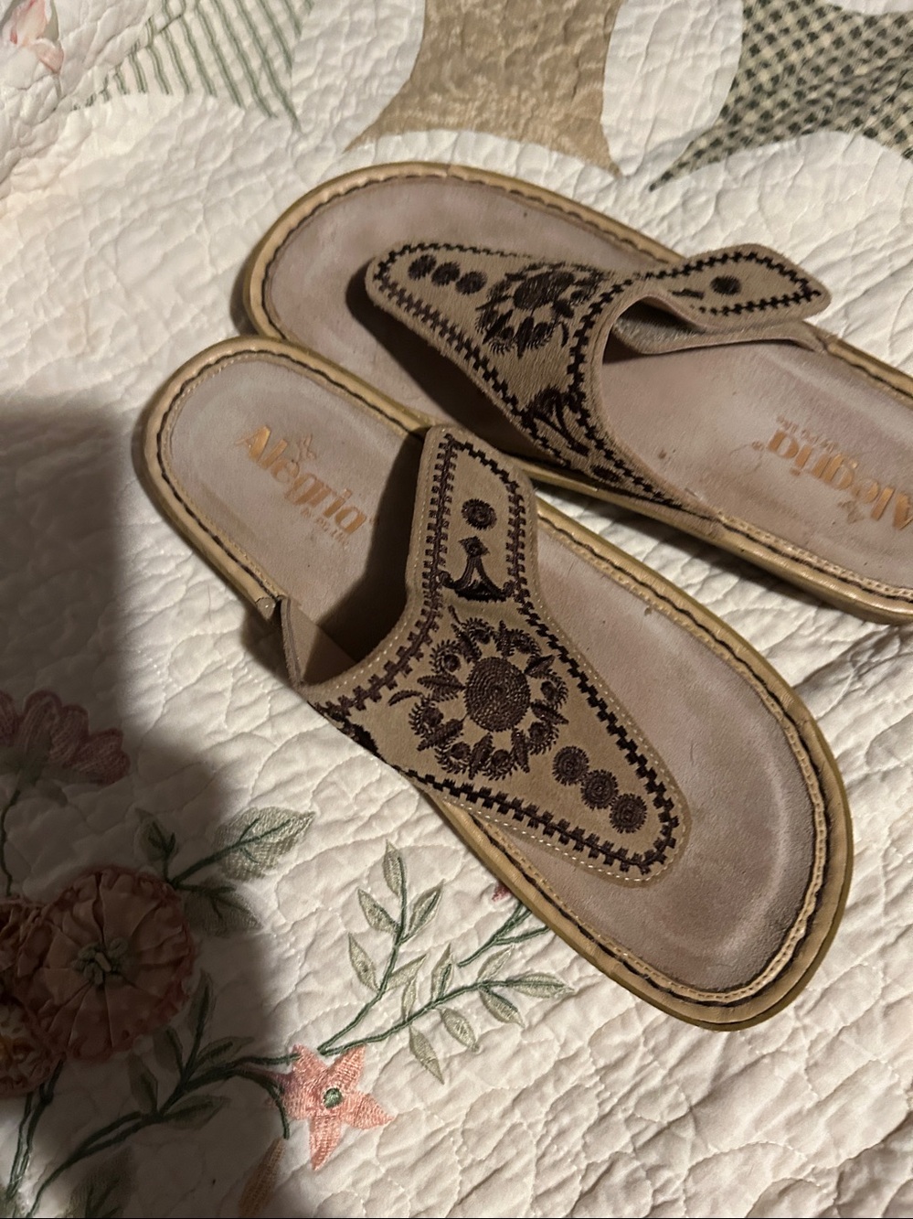 Sandals - Picture 4 of 5